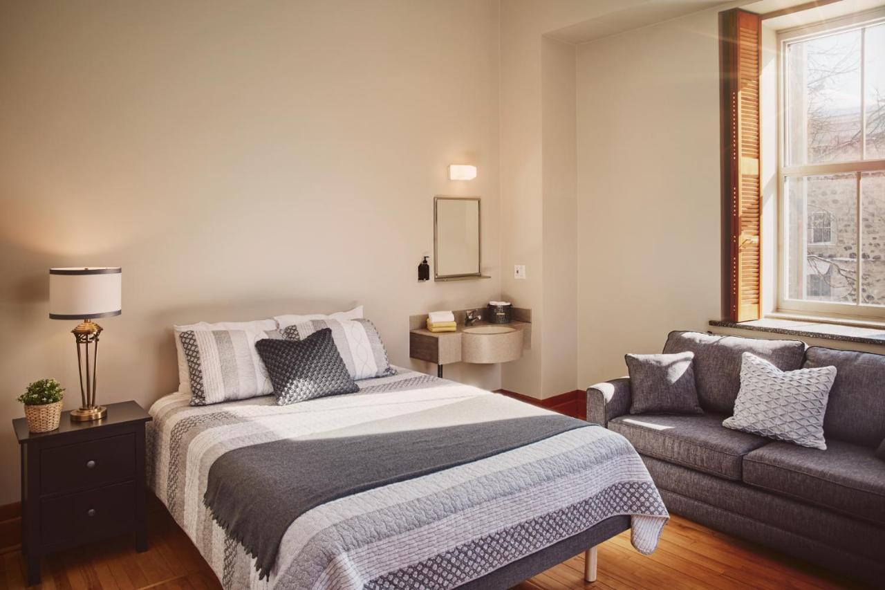 Auberge De L'Abbaye D'Oka Εξωτερικό φωτογραφία